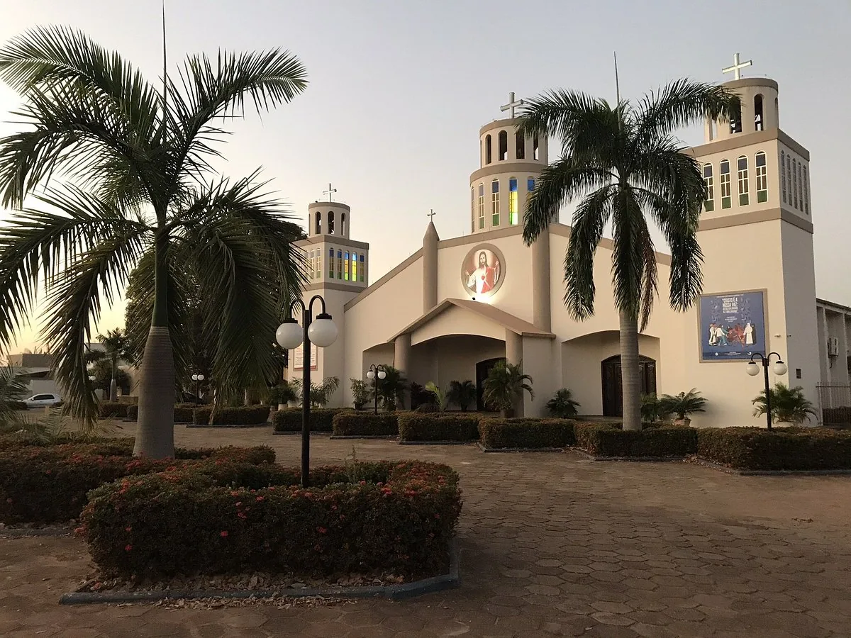 Catedral Sagrado Coração de Jesus em Juína-MT